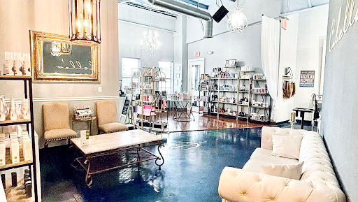 Cabello's Salon