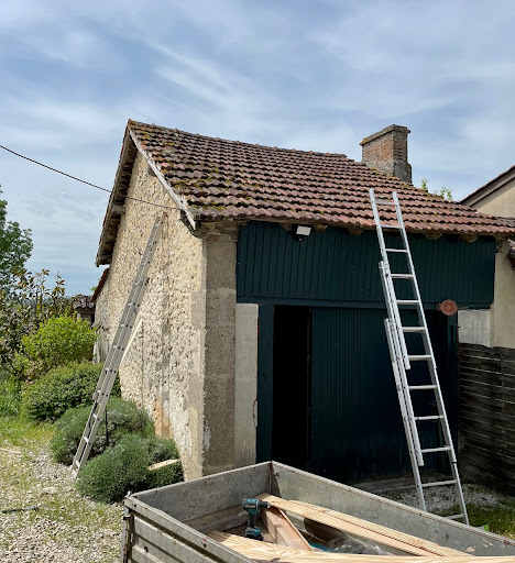 Photo de Dylan ms Toiture peinture à Lamonzie-Saint-Martin (24680)