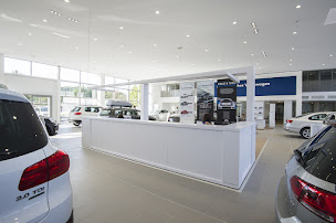 Photo n°3 de Volkswagen Aix-en-Provence - Touring Automobiles & Utilitaires à Aix-en-Provence (Concessionnaire de remorques utilitaires)