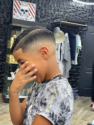 Photo n°3 de Chic coiffure à Rosny-sous-Bois (Salon de coiffure)