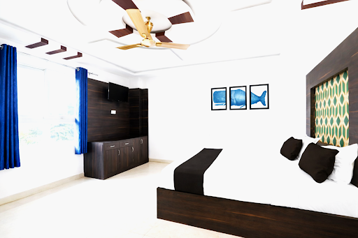 Gallery image 8
