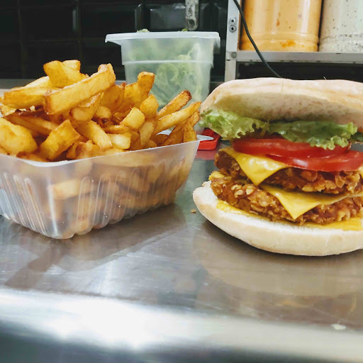 Photo 6 - Frites City Carnoles