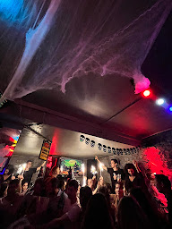 Photo n°32 de Le 5.5 à Marseille (Bar karaoké)