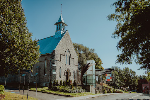 L'Anglicane - Visual