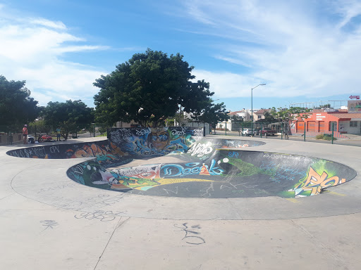 Lineal Pérez Escobosa Park - Thumbnail