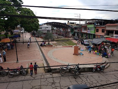 Photos of Parque Principal Land&aacute;zuri