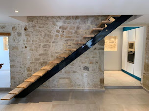 Photo n°3 de Menuiserie Laporte à Garrigues-Sainte-Eulalie (Atelier de menuiserie)