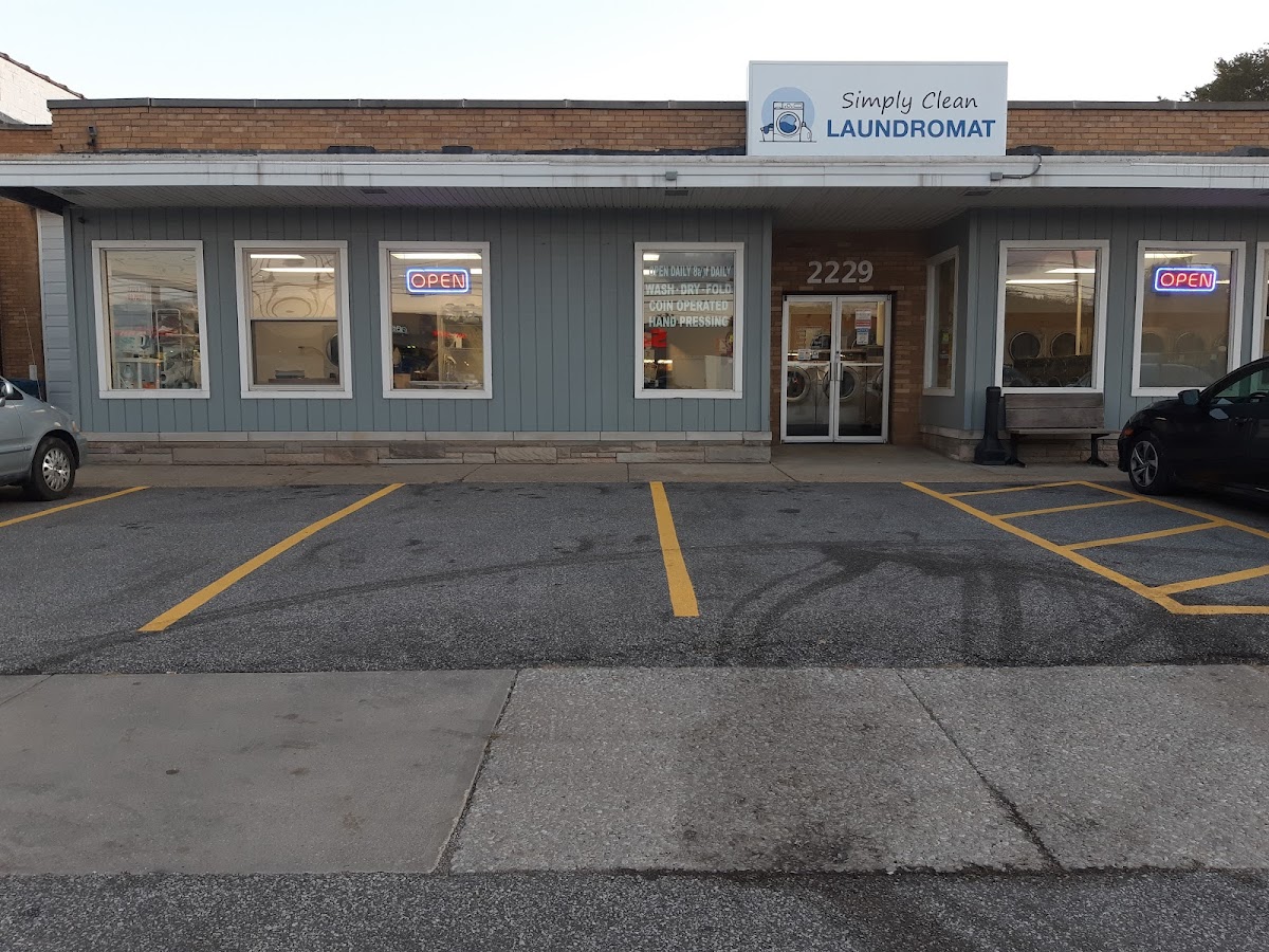 Self-service laundry at Simply Clean Laundromat, Cleveland, OH
