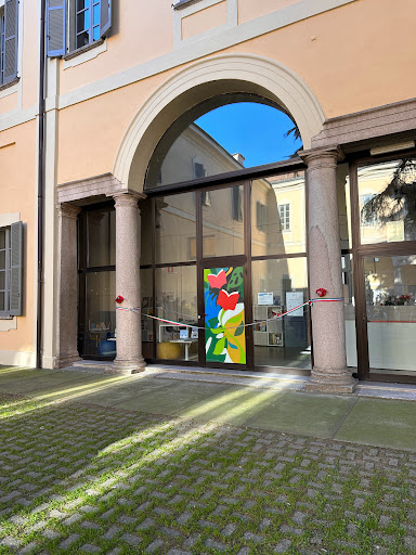 Biblioteca Comunale 'Pier Vittorio Tondelli' - Thumbnail