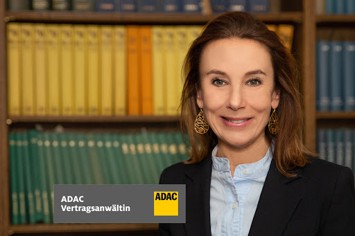 TOP ADAC Anwältin Isabel Leppert ᐅ Rechtsanwältin und Fachanwältin für Verkehrsrecht