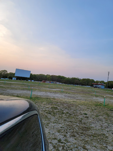 Getty Drive-In - Thumbnail