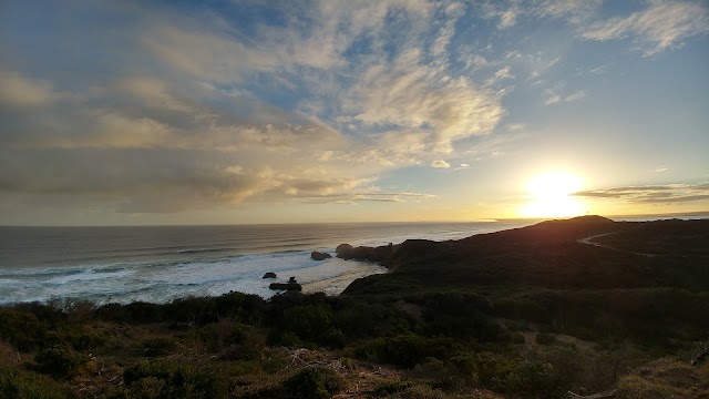 Cheviot Beach