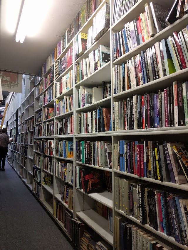 Larry Edmunds Bookshop