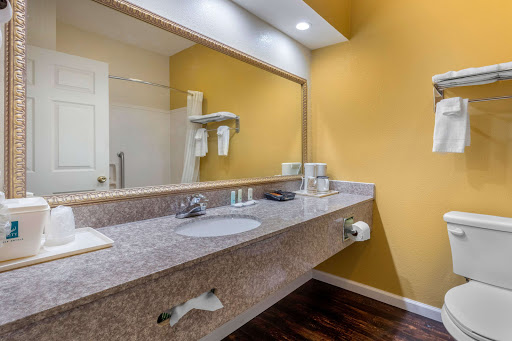 Quality Inn West Memphis I-40 - Thumbnail