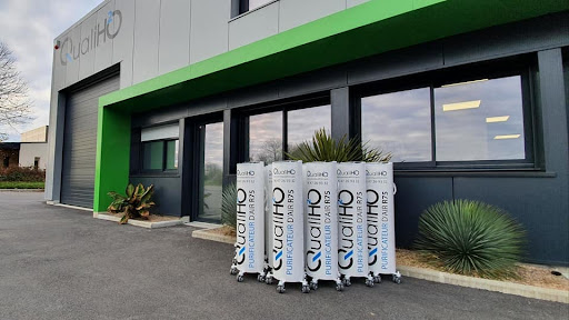 Photo de QUALIH2O - Solutions traitement de l'air et de l'eau, rénovation et maintenance de piscine