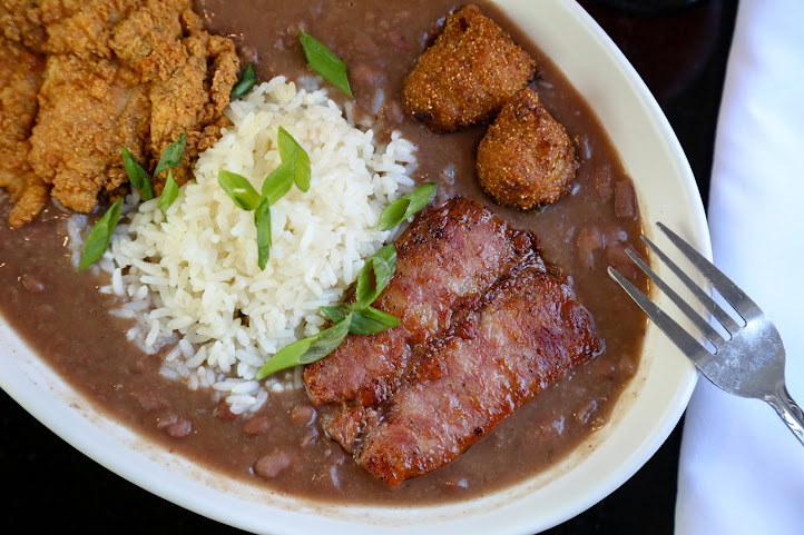 The Governor Seafood & Oyster Bar by null