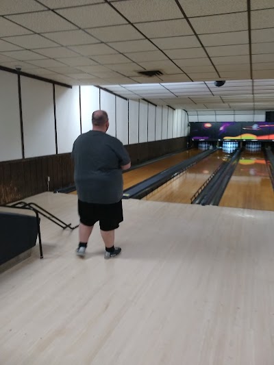 Photos of McBo's Lanes