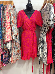 Photo n°8 de VIA MARE à Furiani (Magasin de vêtements de plage)