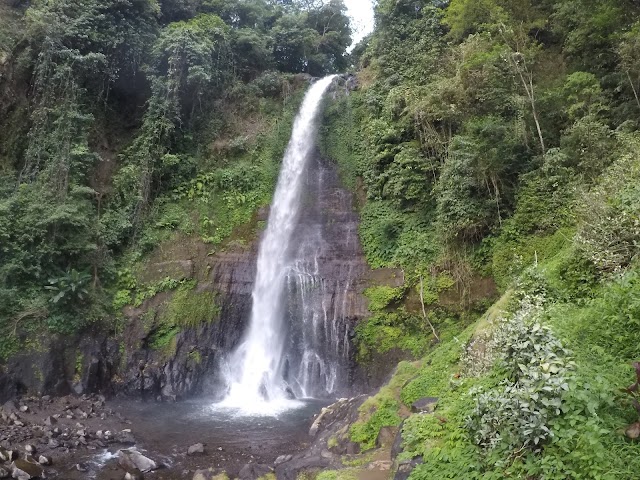 Gitgit Waterfall