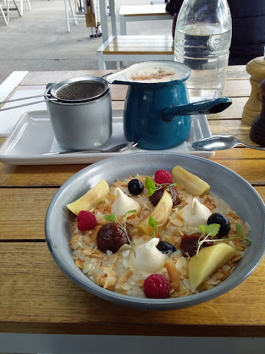 Nancy Eatery - Visual