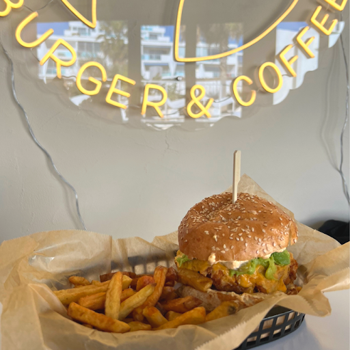 Photo 2 - Aura Burger and Coffee - Burger à la française - Café - Service Livraison - La Grande-Motte