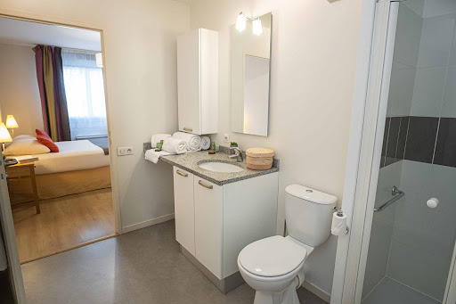 Photo de Résidence Services Seniors DOMITYS - Les Châtaigniers à Veyrac (87520)