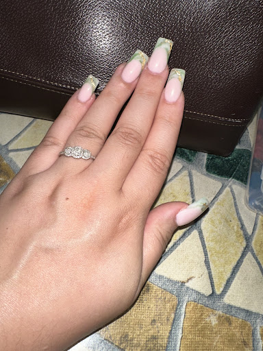 Terrell Nails Bar - Visual
