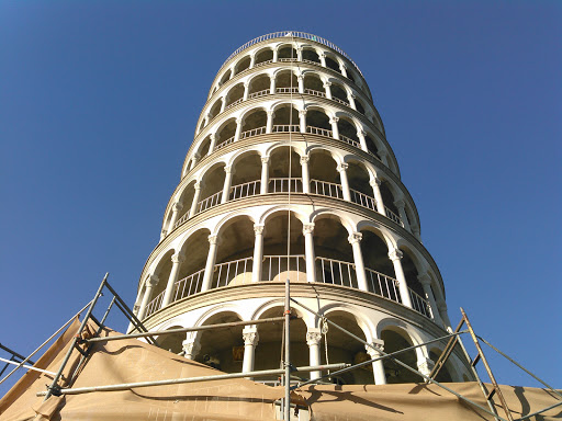 Leaning Tower Of Niles Niles Illinois Destimap Destinations On Map