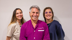 Photo n°1 de Cabinet Dentaire Philippe Zenouda à Vence (Dentiste cosmétique)