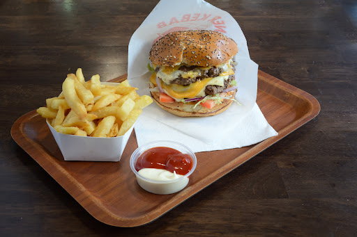 Photo 2 - Burger Royal