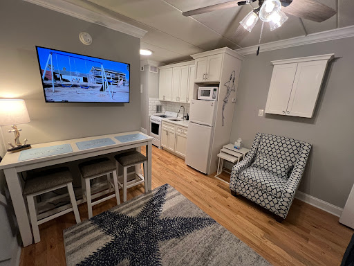 Erin Shores Condominiums - Thumbnail