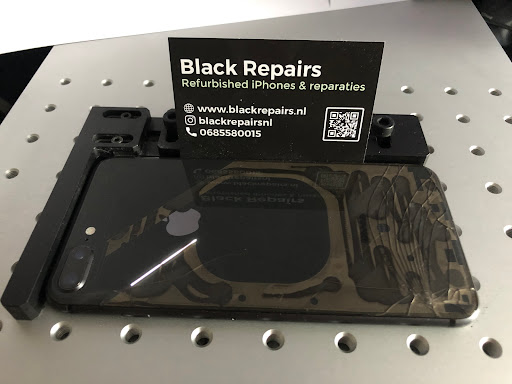 Black Repairs Oostzaan - Thumbnail
