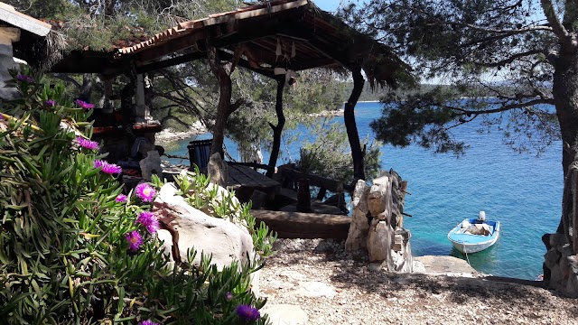 Tiha lunch bar