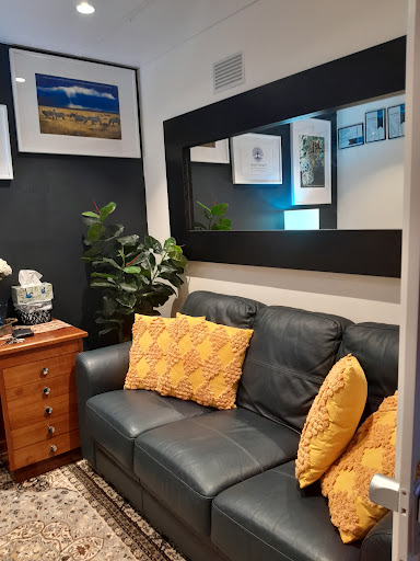 Love Ya Locks Hair & Beauty