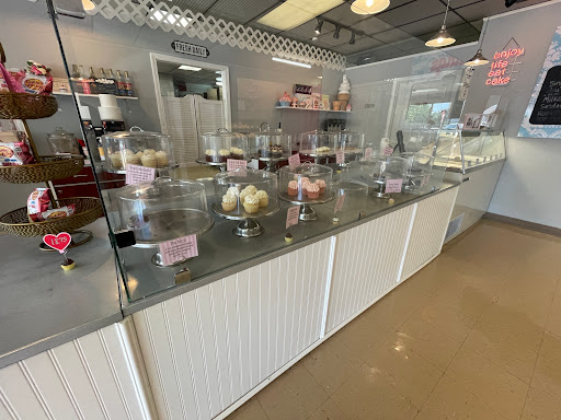 Frostings Bakery - Thumbnail
