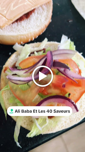 Photo 2 - Classique Burger