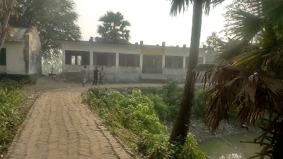 Photos of Kaichail Primary School.
