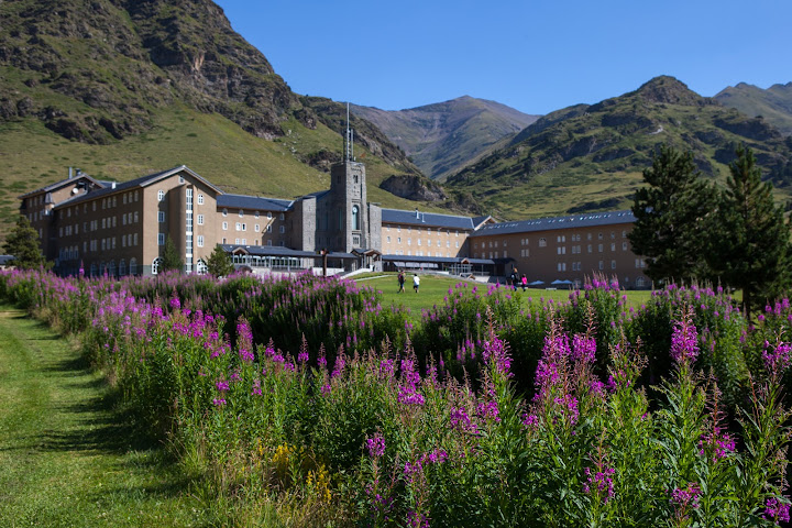 Estació de muntanya Vall de Núria by null