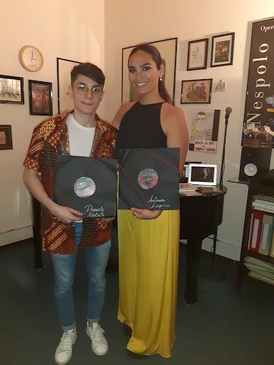 Antonia Laganà - Vocal coach / Scuola di Canto - Hoop Music Reggio di Calabria (Associazione AMS) - Thumbnail