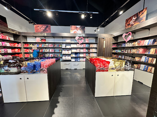Lindt Outlet Store - Thumbnail