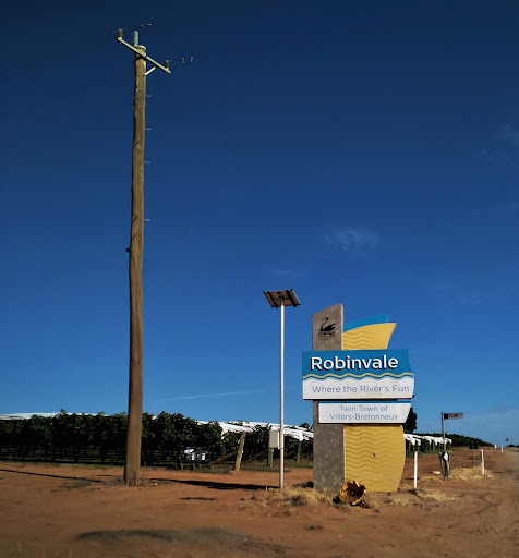 Robinvale - Visual