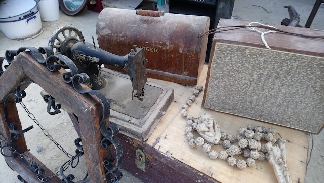 Birgu Flea Market / Car boot Sale