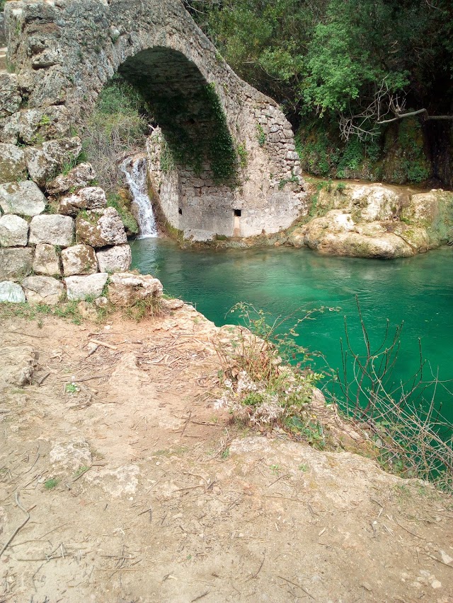 Pont Des Tuves