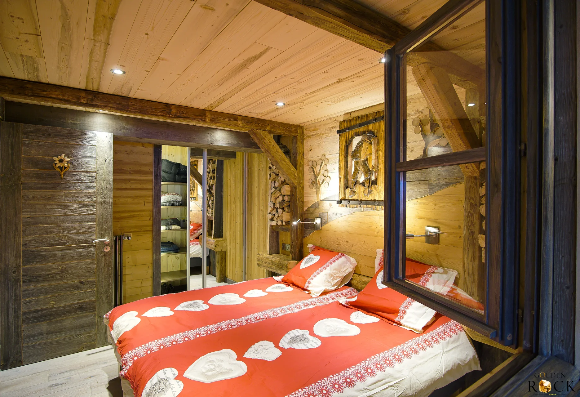 Chalet Golden Rock