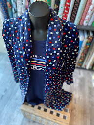 Photo n°15 de Mélo Retouche & Création à Lys-Haut-Layon (Magasin)