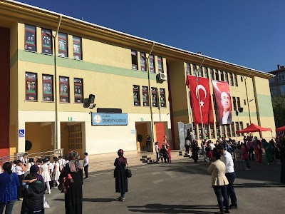 Cekmekoy Primary School