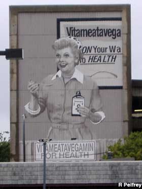 Lucy Vitameatavegamin Mural