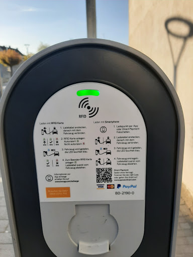 Elektro-Tankstelle - Thumbnail