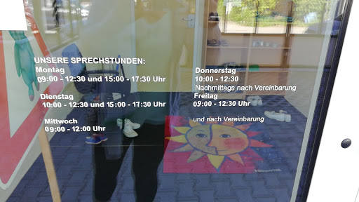 Kinder- und Jugendarztpraxis Dr. med Liebezeit - Thumbnail