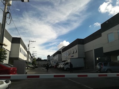 shopping-mall